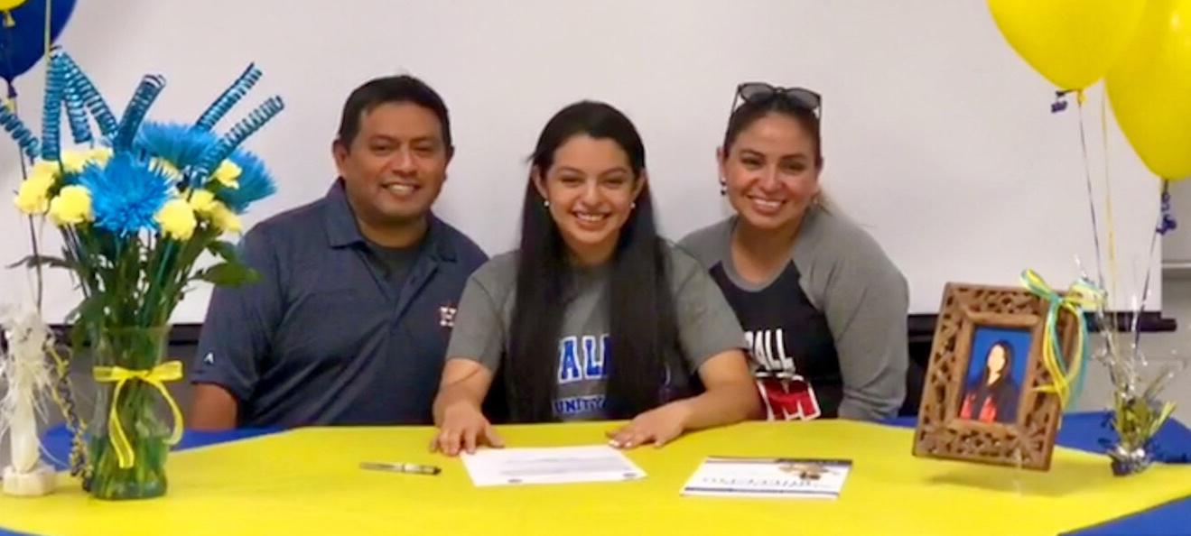 Laker Volleyball Welcomes Stephanie Batalla