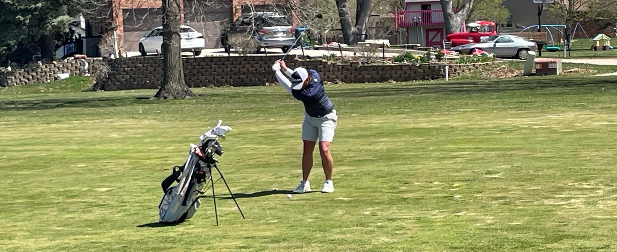Laker Men Battle Wind at Fort Dodge Country Club