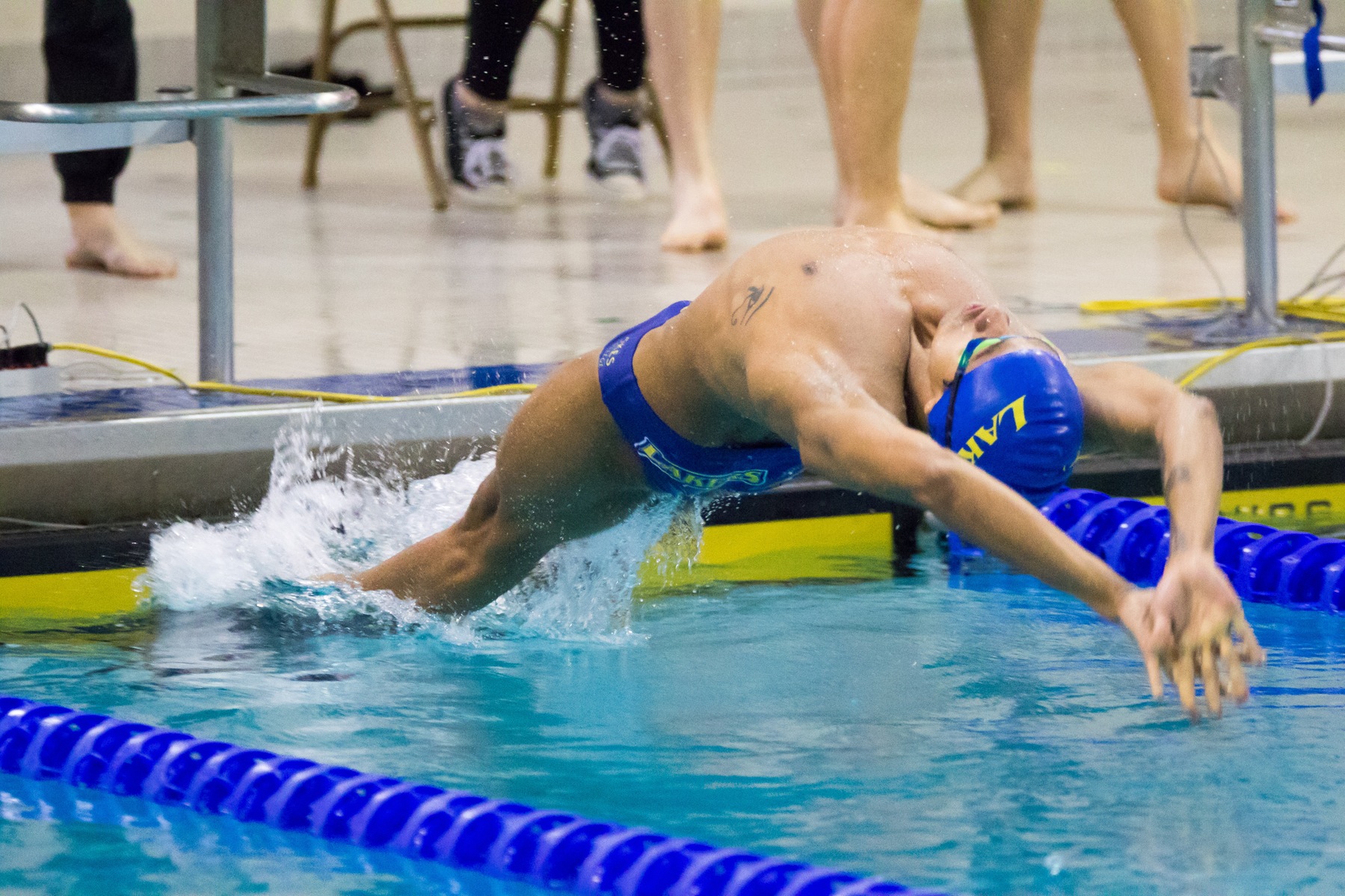 Laker Men Fall to Mustangs in First Home Meet